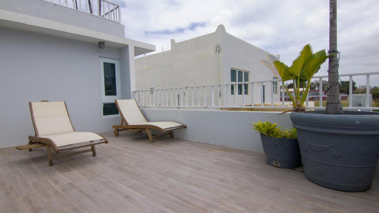 Breeze Point At Ocean Apartment San Juan Exterior photo